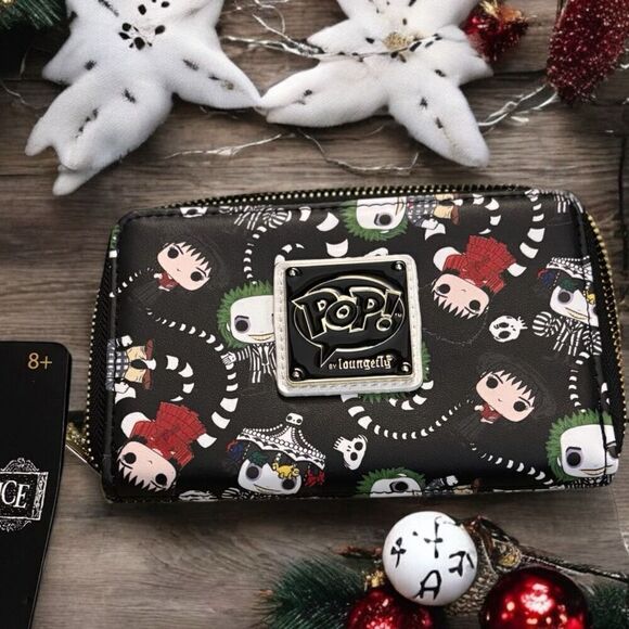 NWT Funko POP! Loungefly Beetlejuice Allover Print Zip-Around Wallet - Picture 1 of 3